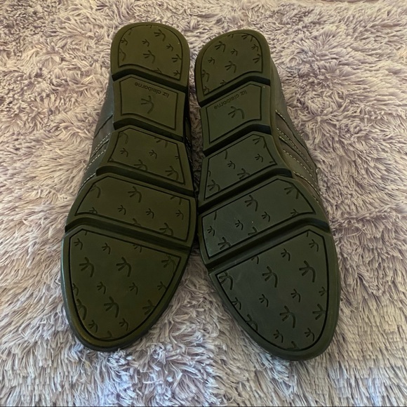 Liz Claiborne size 9 1/2 “Layton” shoes Navy - Picture 7 of 7